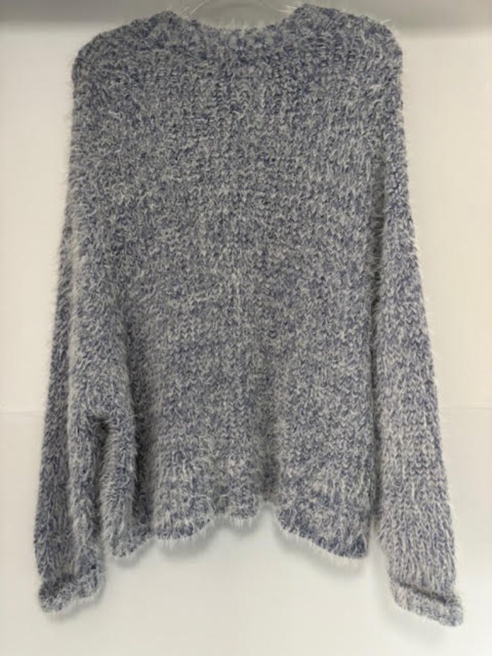 Rip Curl Blue White Marled Fuzzy Oversized Button Front Sweater Women's Size M - Picture 3 of 8